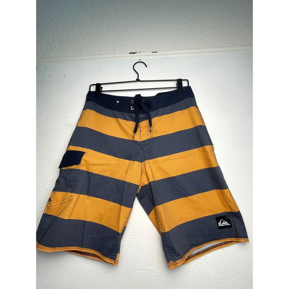 Quiksilver Swim Trunks Men’s Size‎ 29 Yellow Navy Stripe Board Shorts Surfwear
